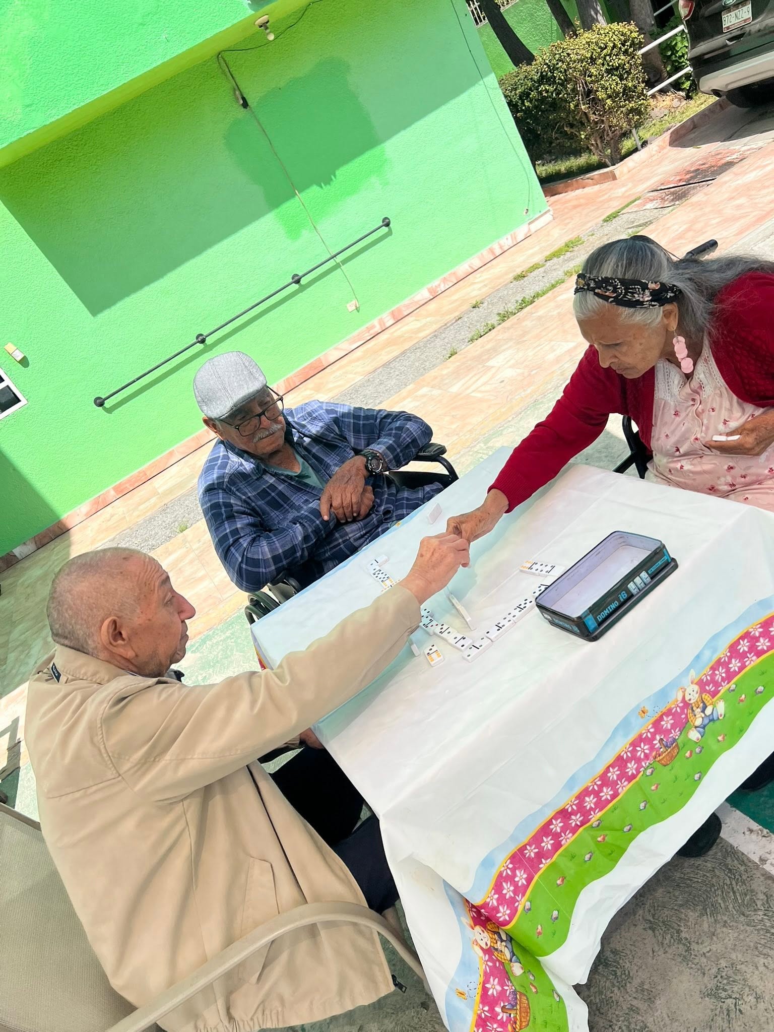 Estancia para adultos mayores en Tijuana - ambiente de Las Lunas A.C.